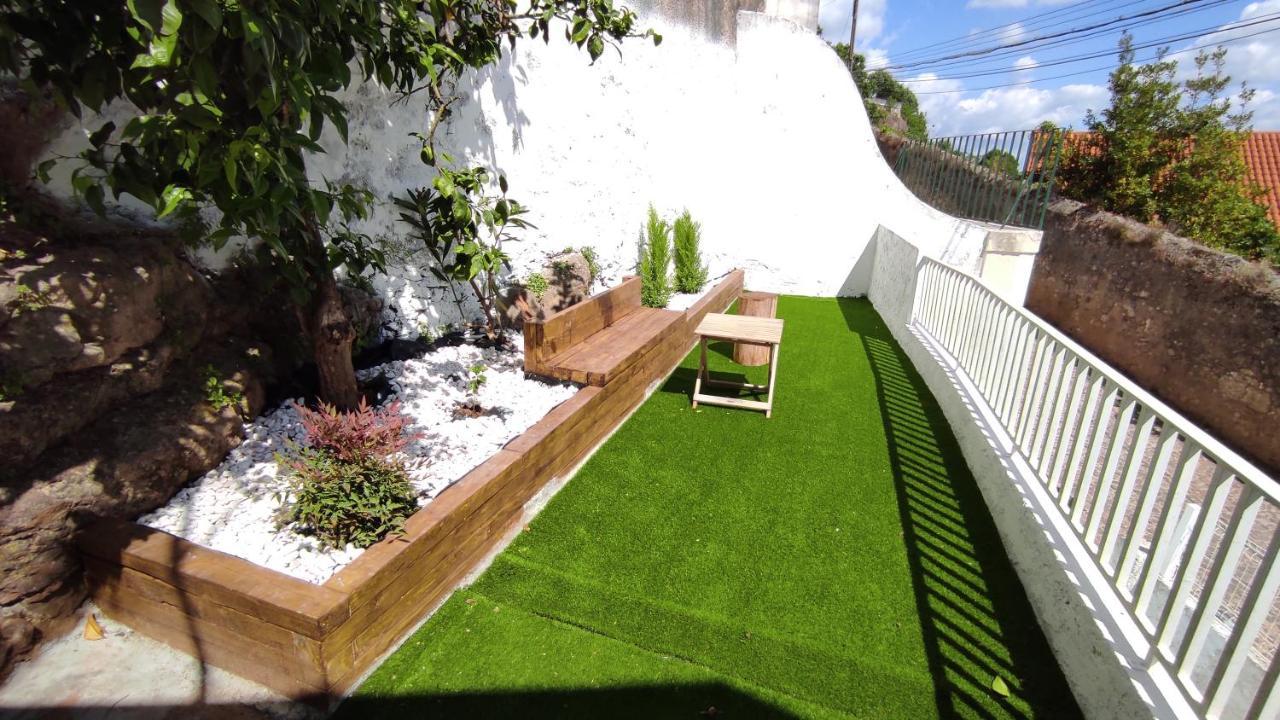 Lemon Tree House Coimbra - Courtyard Garden With City Views Buitenkant foto